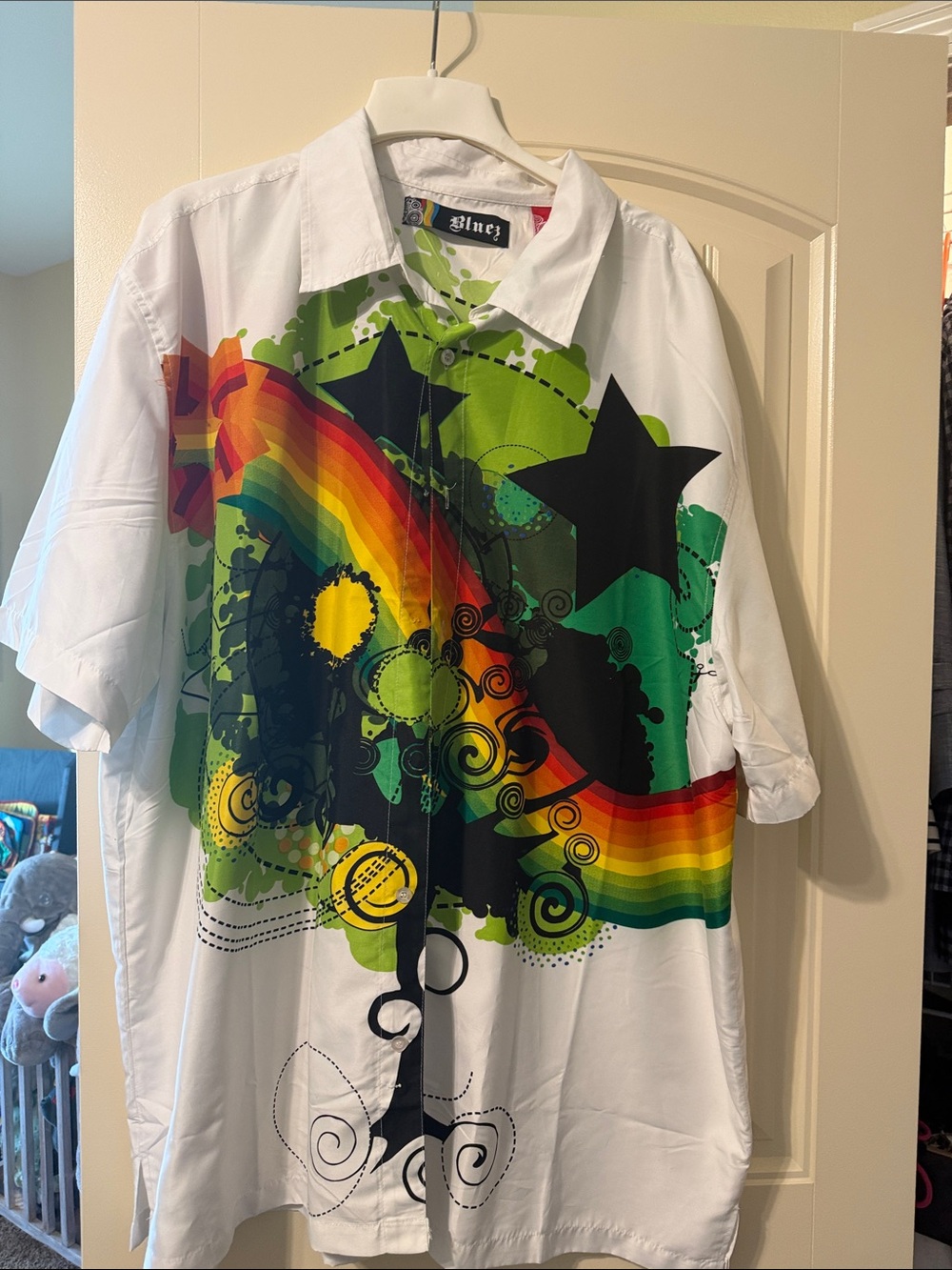 Vintage BLUEZ Short-Sleeve Graphic Button-Up Shirt with Rainbow Print